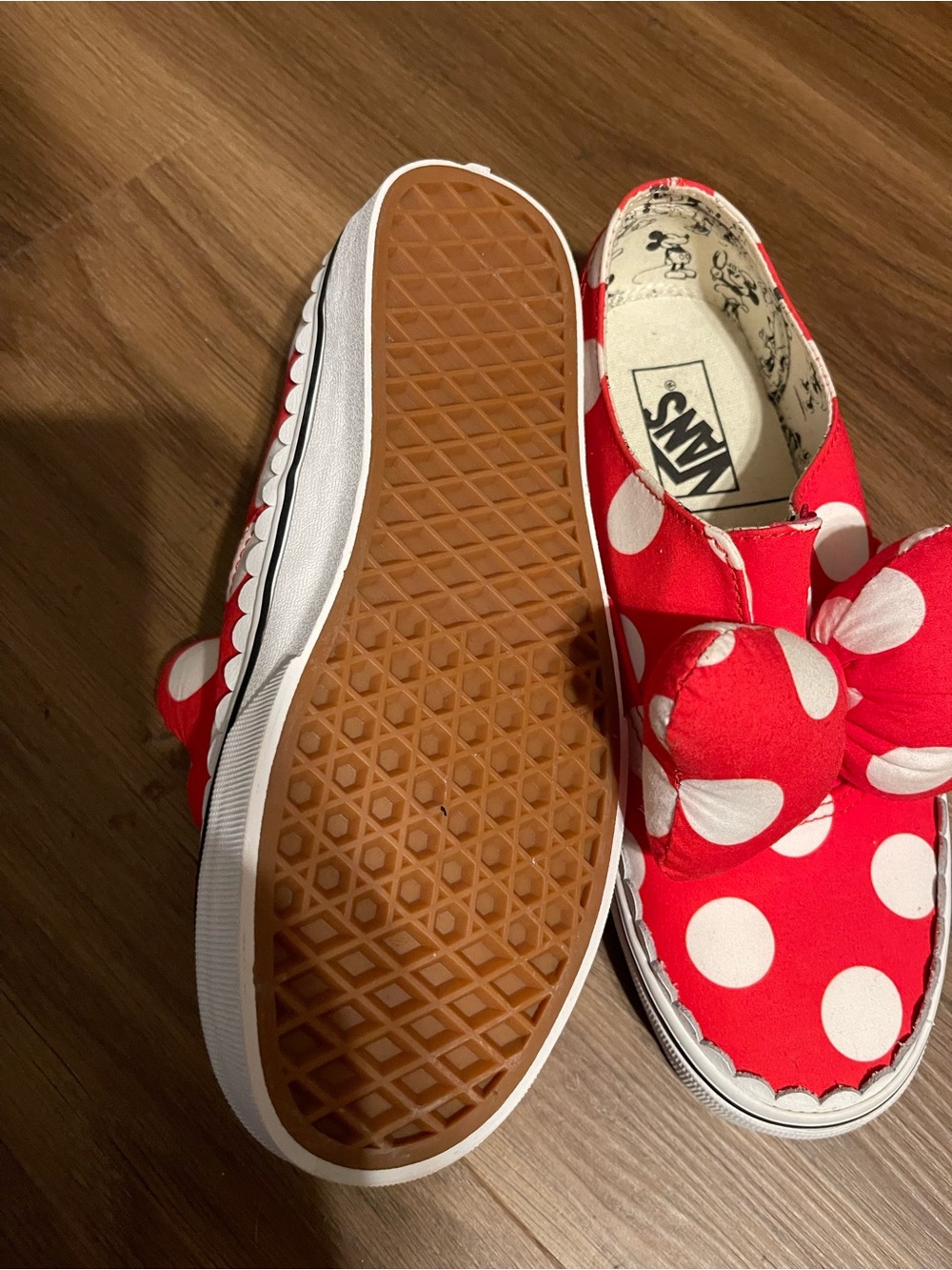 Vans minnie mouse Red Polka Dot Slip-On Sneakers with Bow - Picture 2 of 4
